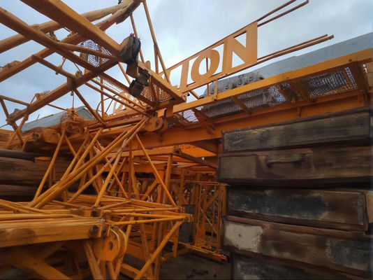 Фиксированная голова Zoomlion 6015 Использованный башенный кран с 60 м рабочим бумом и свободной высотой