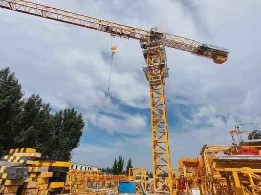 12T QTZ250 7020 Использованный строительный кран 60м высота и L68 мачта 2019 год изготовления